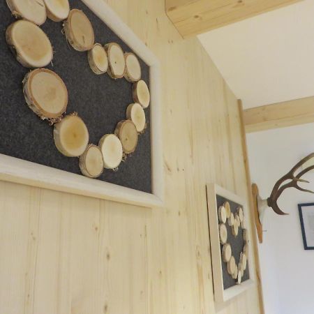 Landhaus Familie Doll Ferienwohnung Emerde Bichl Exterior foto